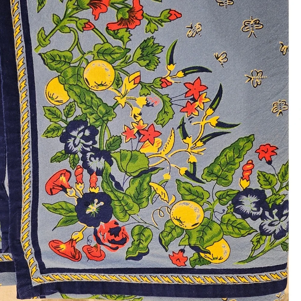 Williams Sonoma Blue Floral Bee Botanical French Country Tablecloth 64x104 VTG